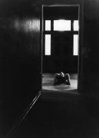 candida_in_hallway1